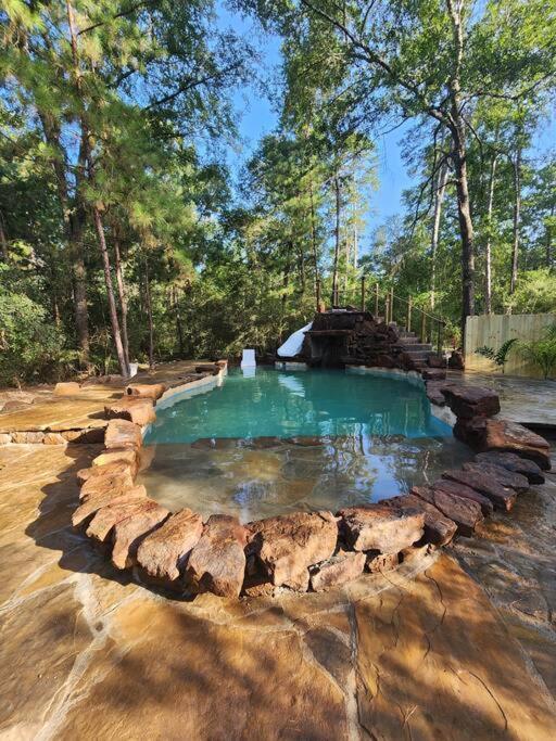 Waterfront Treehouse In A Magical Forest Waller Екстер'єр фото